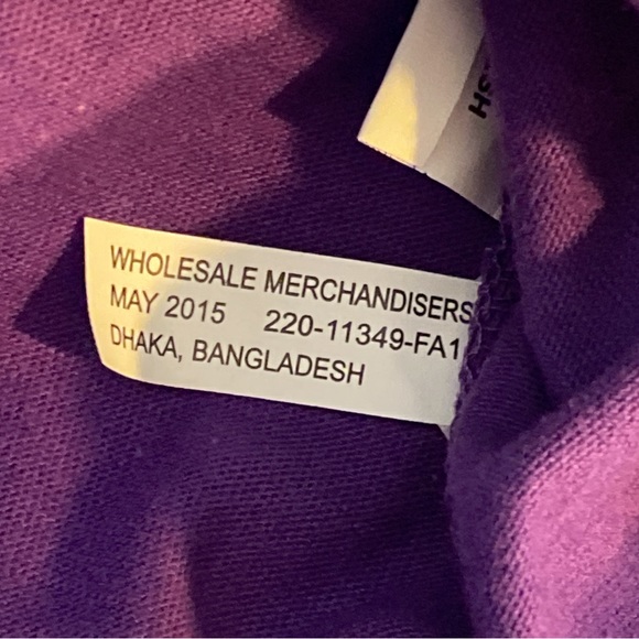 NWT size S (6/6X) long sleeves purple top with sparkly dog pumpkin - Picture 8 of 8